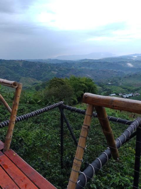 Готель Glamping Orosierra Chinchina Екстер'єр фото