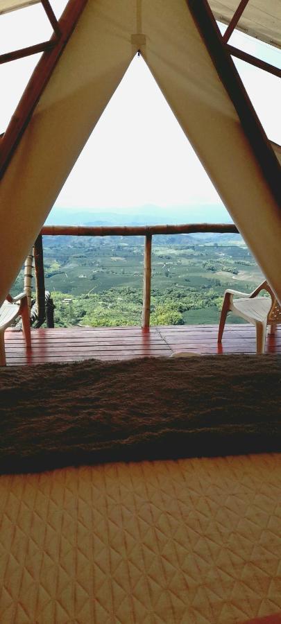 Готель Glamping Orosierra Chinchina Екстер'єр фото
